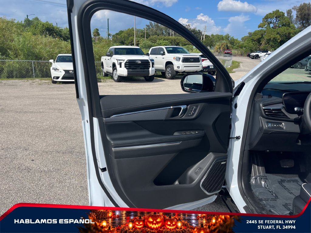 New 2026 Buick Enclave Sport Touring w/ Power Package FWD image 12