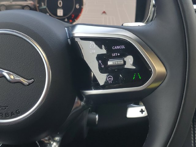 Certified 2026 Jaguar F-PACE R-Dynamic S AWD/4WD image 30
