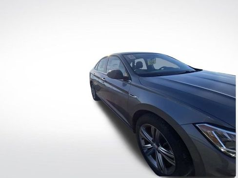 Used 2019 Volkswagen Jetta R-Line w/ R-Line Cold Weather Package image 12