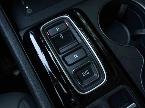 Used 2024 Honda Pilot EX-L image 30