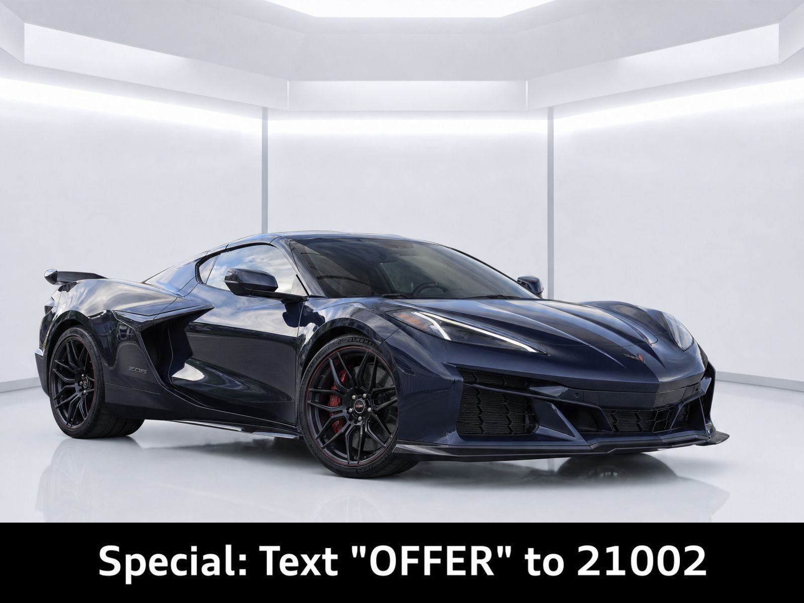 Used 2023 Chevrolet Corvette Z06 RWD image 2