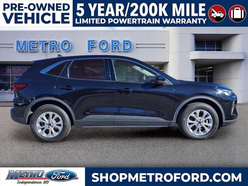 Used 2023 Ford Escape Active w/ Tech Pack #2 image 2