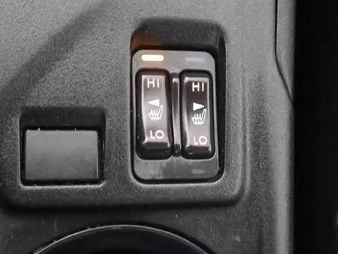 Used 2022 Subaru Impreza 2.0i Premium image 45