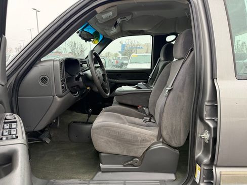 Used 2007 Chevrolet Silverado 1500 LS image 12