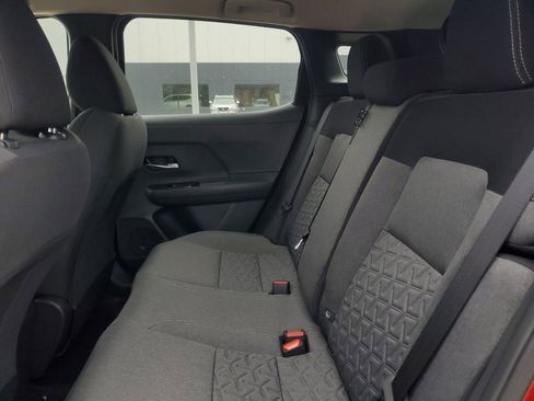 New 2026 Nissan Kicks SV image 28