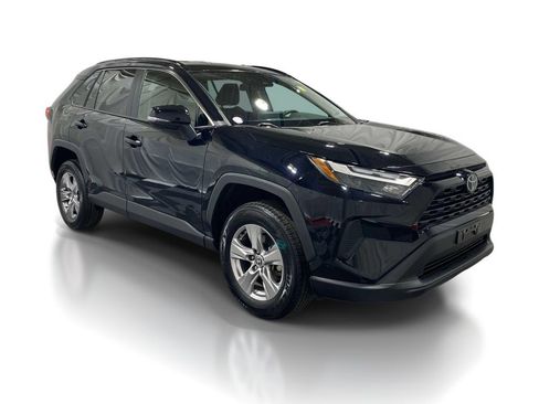 Used 2023 Toyota RAV4 XLE FWD image 5