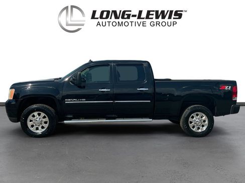 Used 2012 GMC Sierra 3500 Denali w/ Suspension Package, Off-Road AWD/4WD image 2