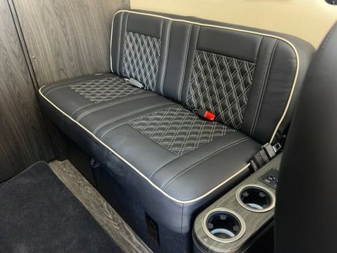 Used 2025 Mercedes-Benz Sprinter 3500 image 25