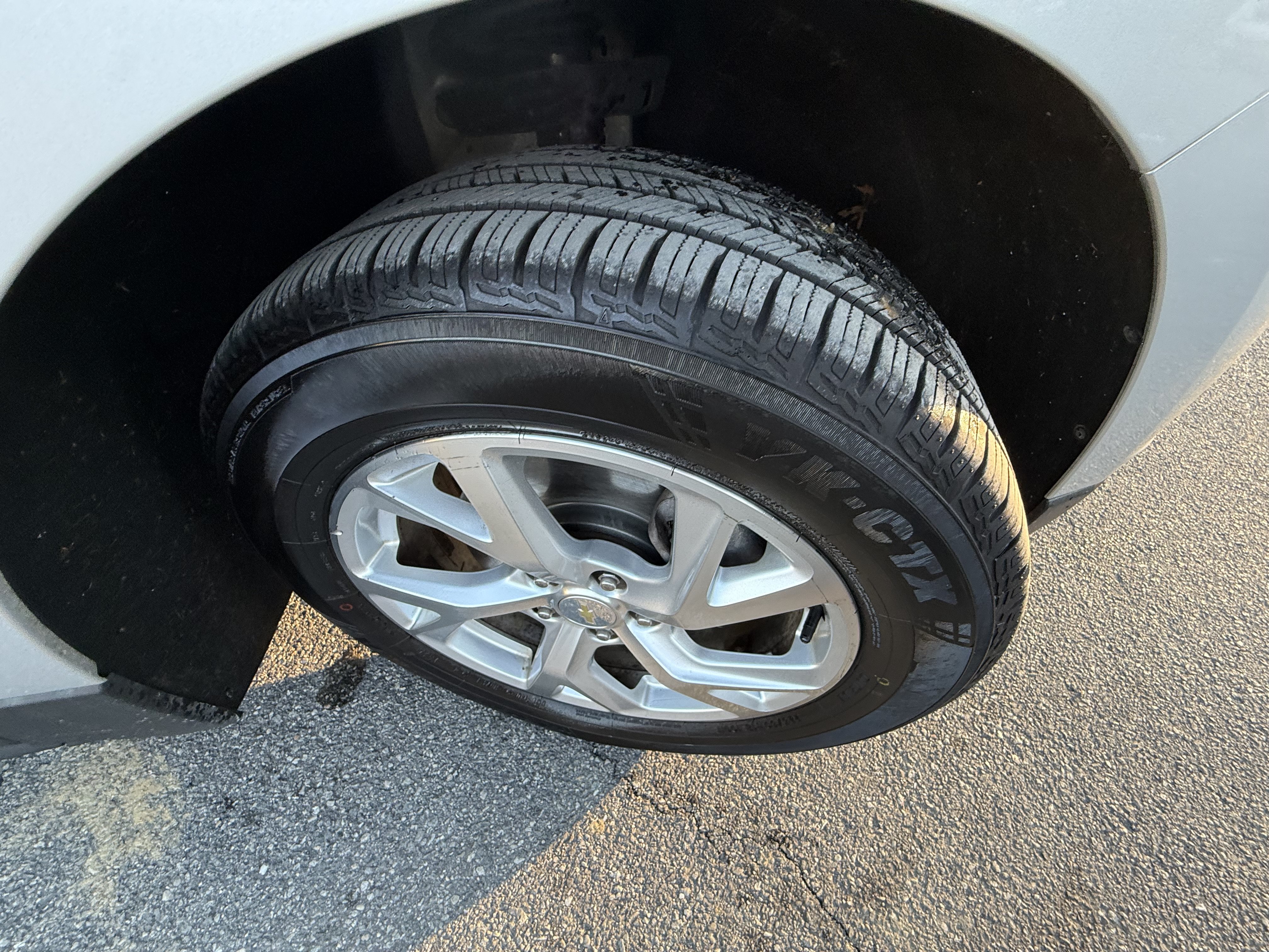 Used 2019 Chevrolet Equinox LT AWD/4WD image 31