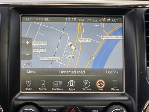 Used 2015 Jeep Grand Cherokee Summit image 12