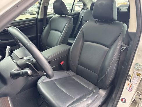 Used 2019 Subaru Legacy 3.6R Limited image 12