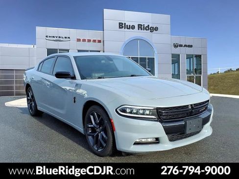 Used 2022 Dodge Charger SXT w/ Blacktop Package image 1
