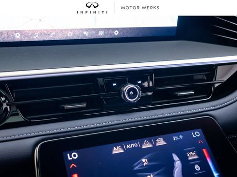 New 2027 INFINITI QX80 Sensory w/ Sport Exterior Package AWD/4WD image 26