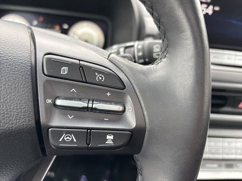 Certified 2023 Hyundai Kona Limited image 15