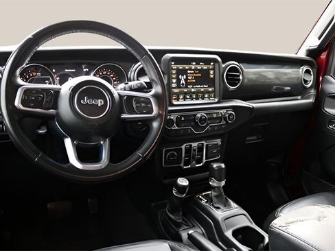 Used 2021 Jeep Wrangler Unlimited Sahara image 14