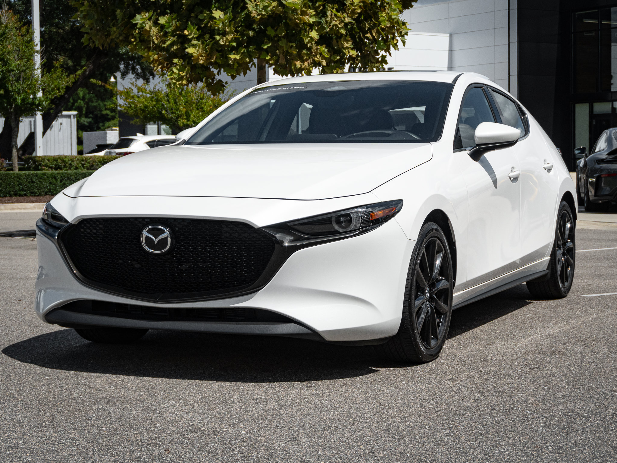 Used 2025 MAZDA MAZDA3 2.5 S Hatchback w/ Premium Pkg FWD image 5
