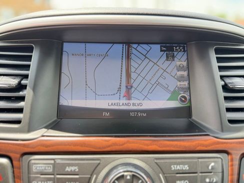 Used 2019 Nissan Pathfinder Platinum AWD/4WD image 35
