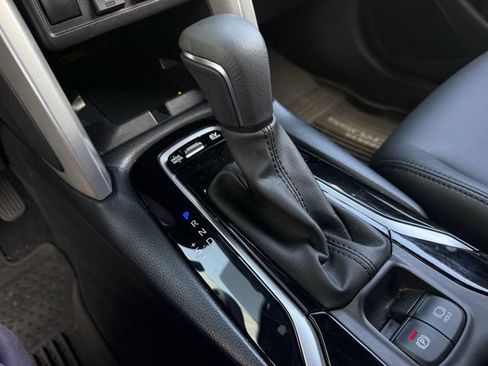 Used 2024 Toyota Corolla Cross XSE image 20