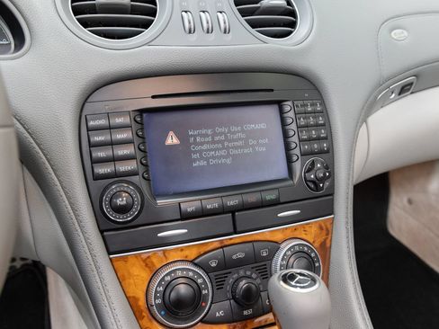 Used 2006 Mercedes-Benz SL 500 image 17