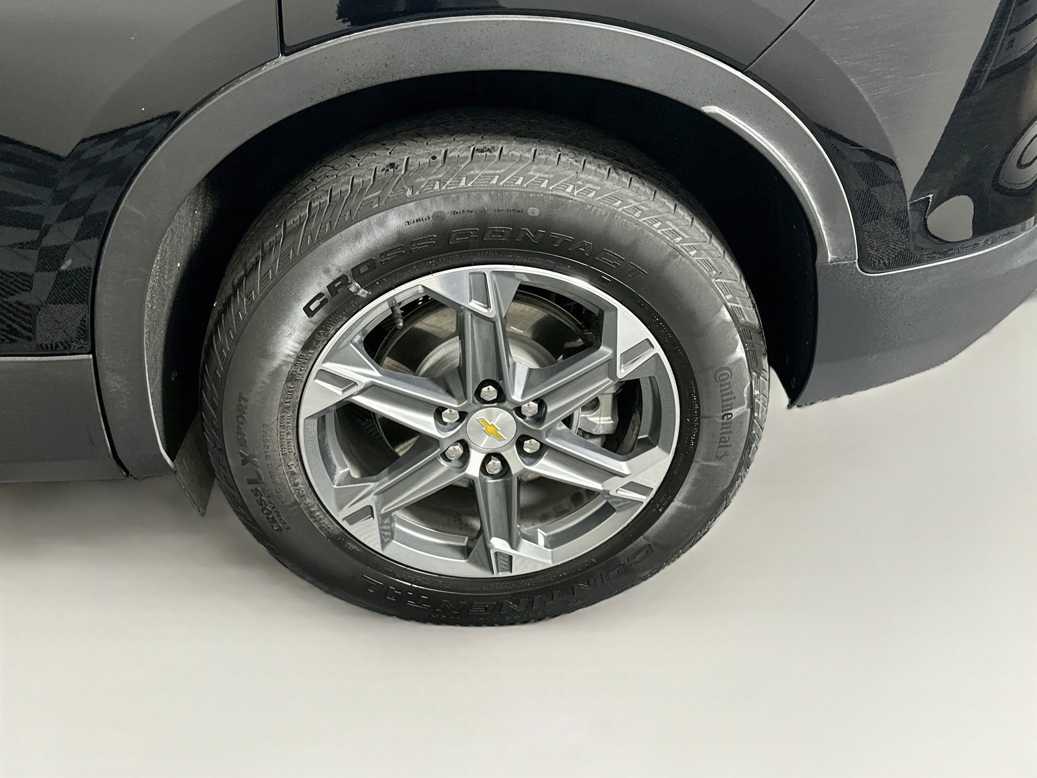 Used 2025 Chevrolet Blazer LT FWD image 11