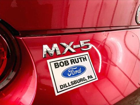 Used 2020 MAZDA MX-5 Miata RF Grand Touring image 13