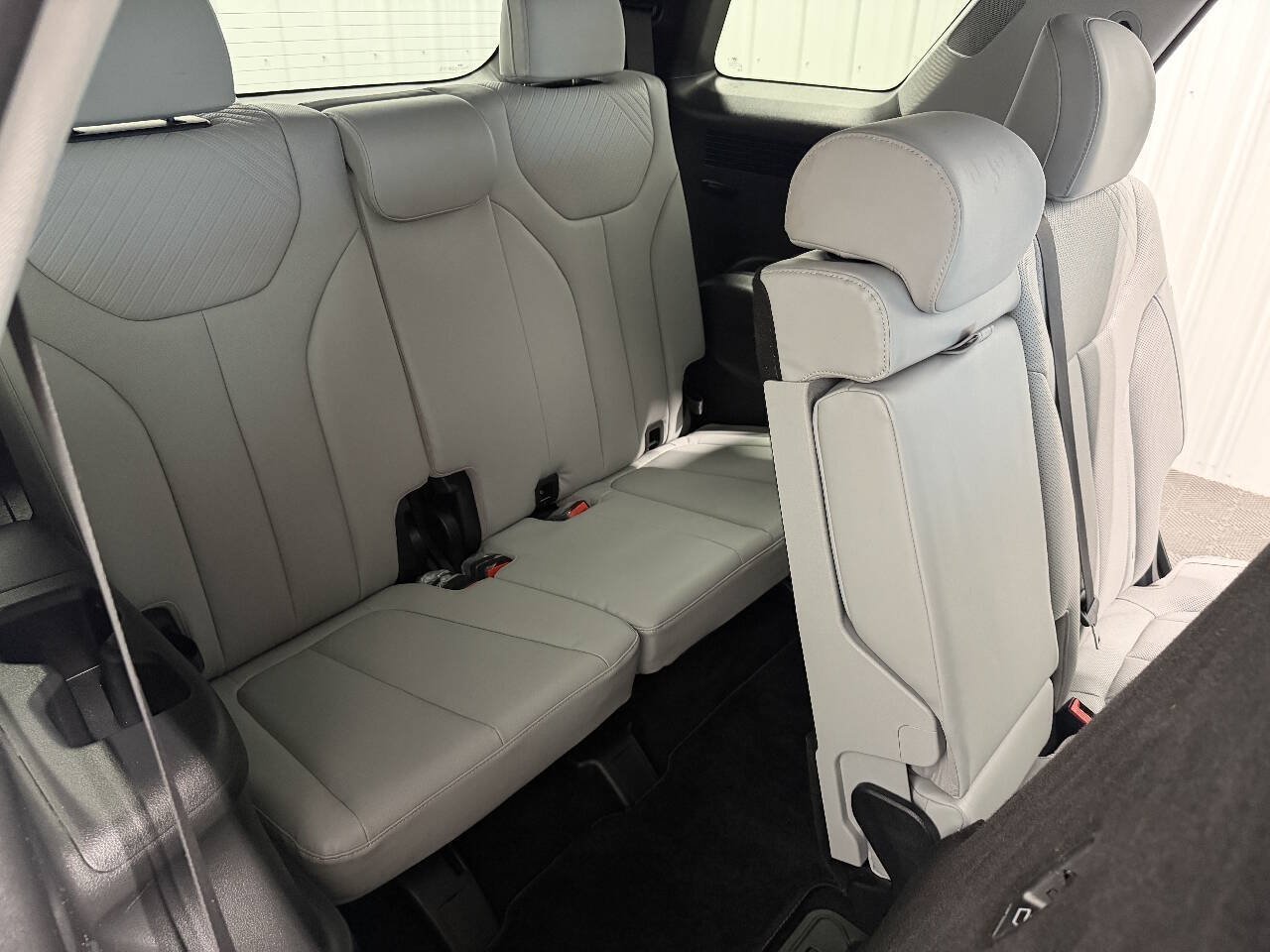 Used 2024 Hyundai Palisade SEL AWD/4WD image 17