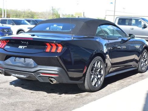 Used 2025 Ford Mustang GT Premium w/ GT Performance Package RWD image 10