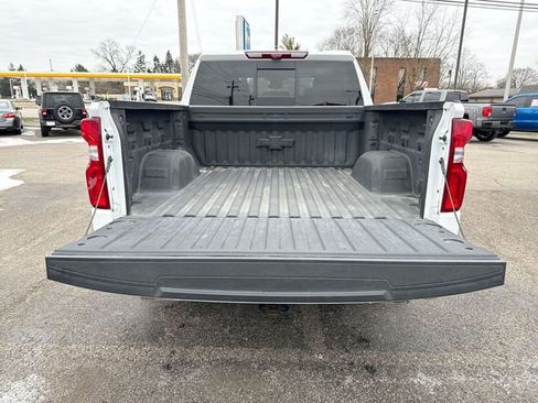 Used 2025 Chevrolet Silverado 1500 LTZ image 24