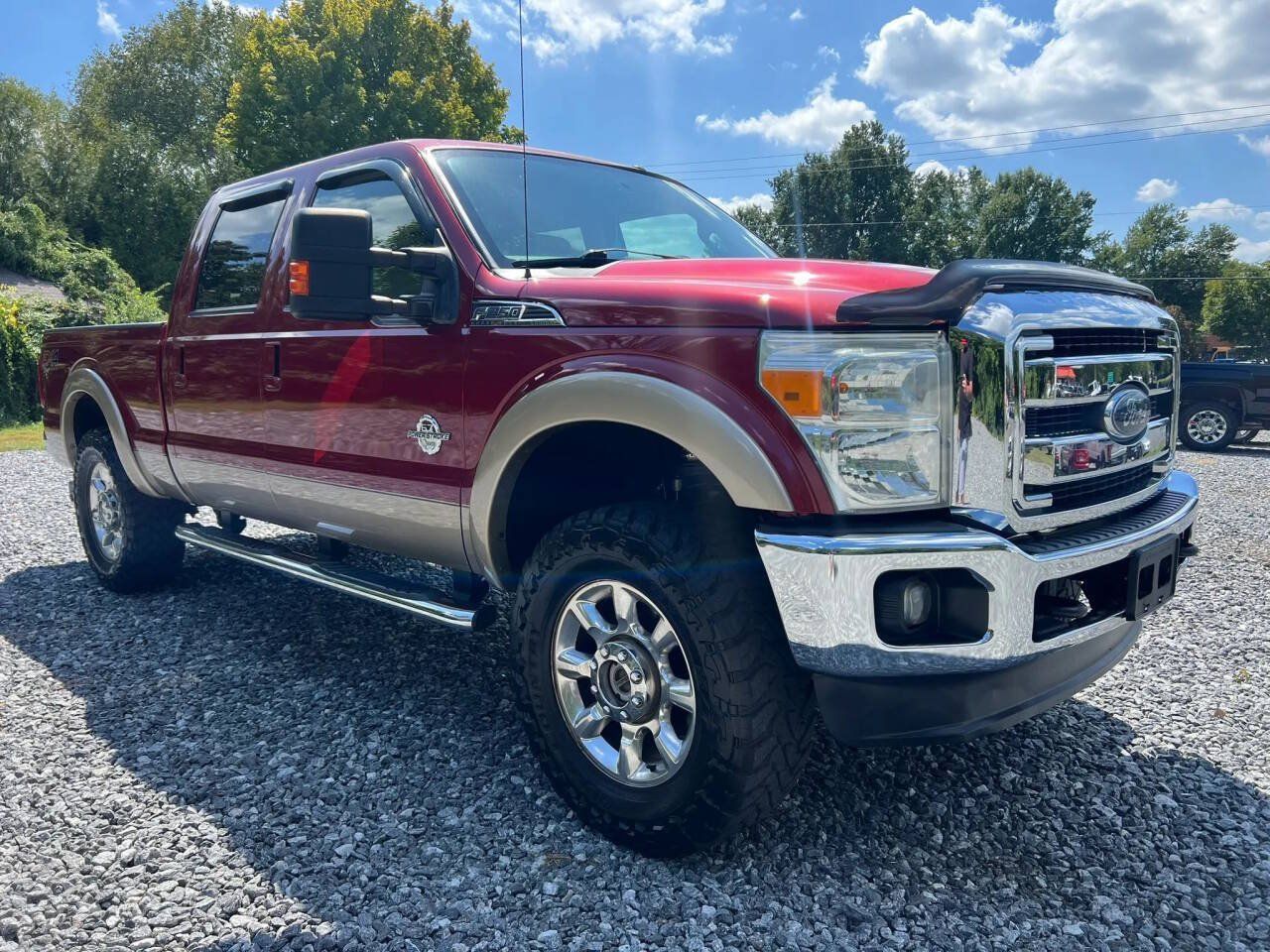 Used 2014 Ford F250 Lariat w/ Lariat Interior Package AWD/4WD image 1
