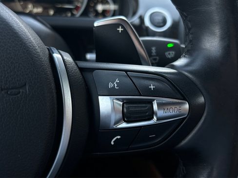 Used 2017 BMW 650i xDrive 650i xDrive Convertible 2D image 28