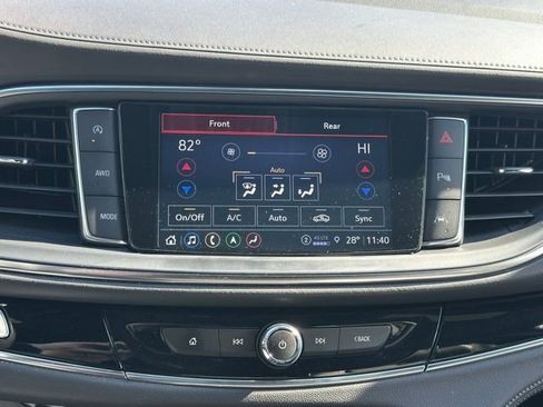 Used 2023 Buick Enclave Avenir w/ Avenir Technology Package image 20