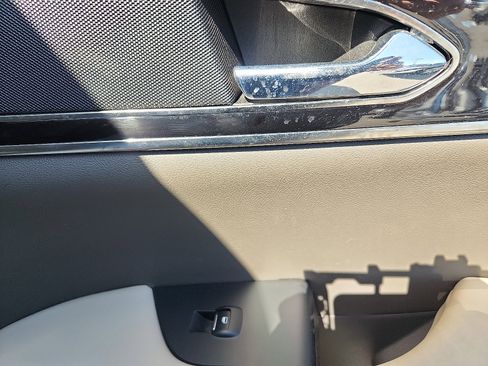 Used 2022 Lincoln Nautilus Reserve image 30