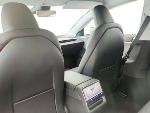 Used 2025 Tesla Model 3 Long Range RWD image 44