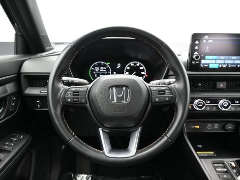 Used 2025 Honda CR-V Sport-L image 42
