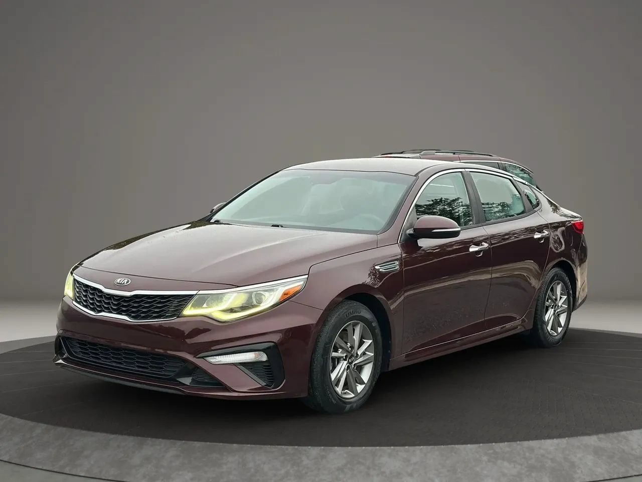 Used 2019 Kia Optima LX FWD image 1