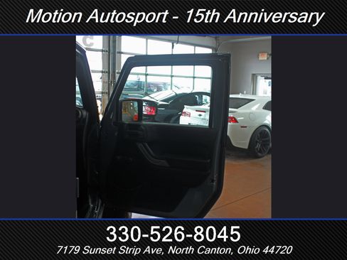 Used 2015 Jeep Wrangler Unlimited Sport image 28