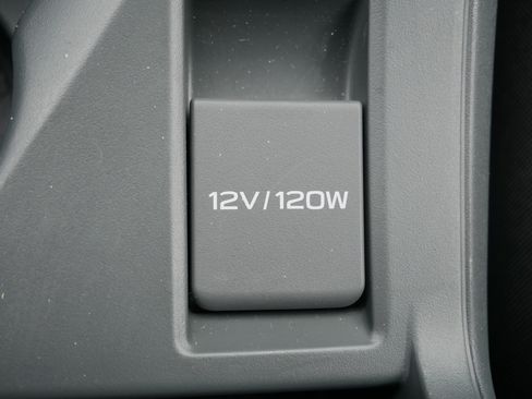 Used 2026 Subaru Crosstrek 2.5i Premium AWD/4WD image 32