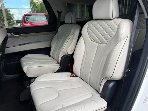 Used 2022 Hyundai Palisade Calligraphy FWD image 16