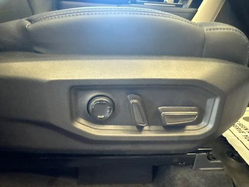 New 2026 Toyota Tundra Platinum image 10