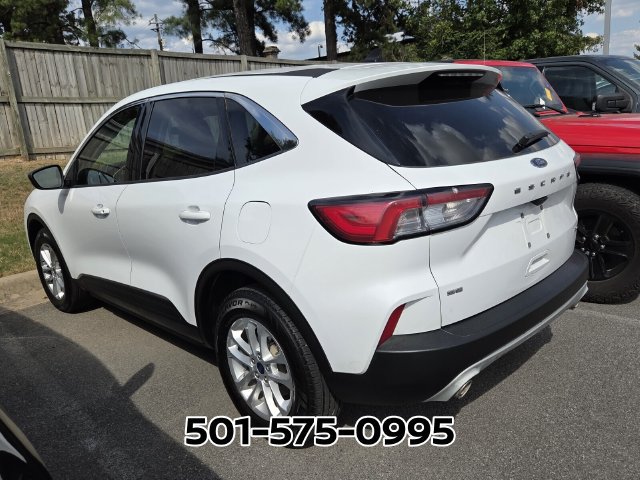 Used 2022 Ford Escape SE w/ Convenience Package AWD/4WD image 2