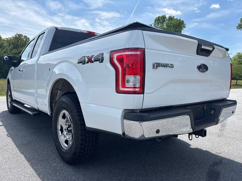 Used 2015 Ford F150 XLT w/ Equipment Group 302A Luxury AWD/4WD image 3