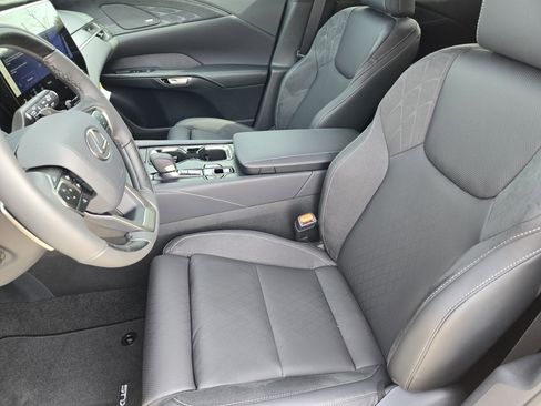 New 2026 Lexus RX 350 image 8