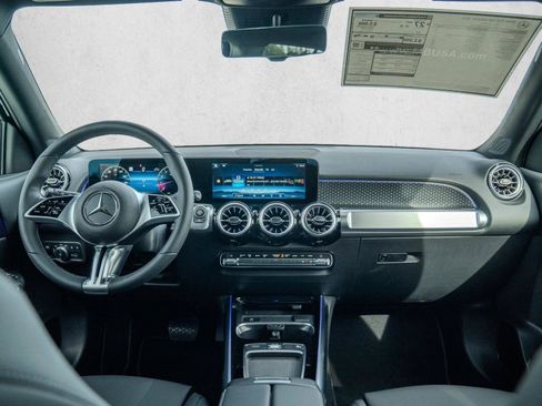 New 2026 Mercedes-Benz GLB 250 4MATIC image 19