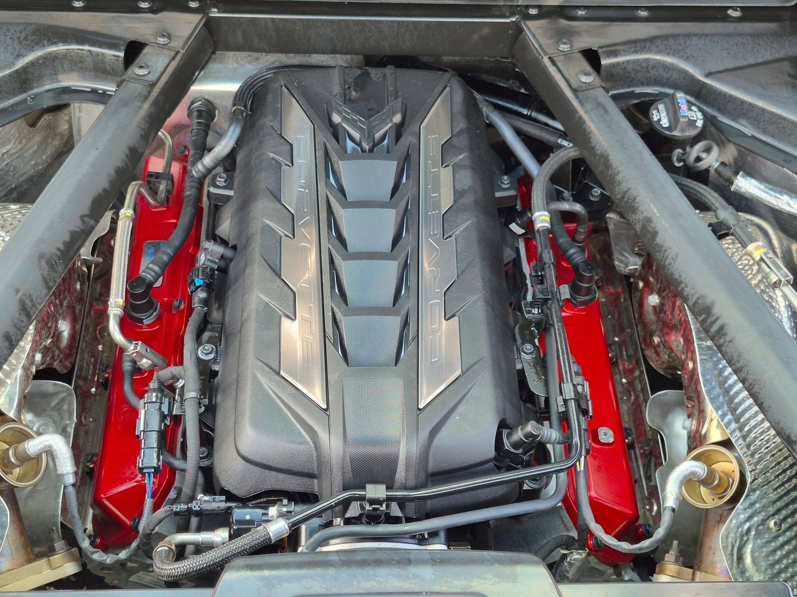 Used 2021 Chevrolet Corvette Stingray Coupe w/ Z51 Performance Package RWD image 27