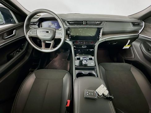 New 2026 Jeep Grand Cherokee Altitude RWD image 9