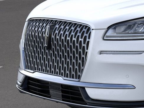 New 2024 Lincoln Corsair AWD w/ Equipment Group 101A image 17