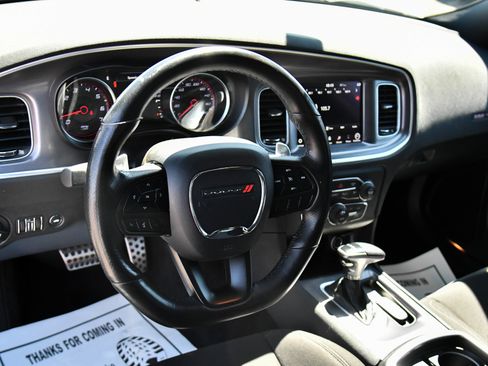 Used 2020 Dodge Charger Scat Pack w/ Dynamics Package RWD image 14