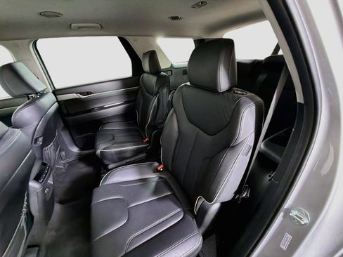 Used 2024 Hyundai Palisade SEL FWD image 28