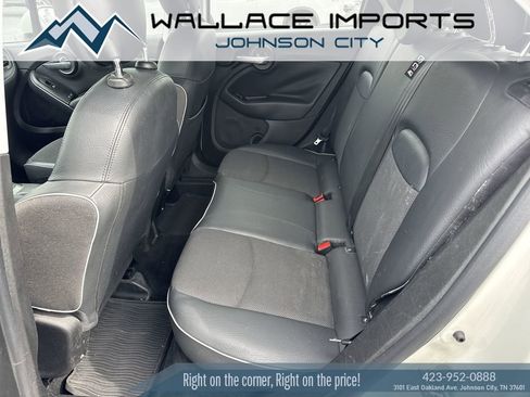 Used 2018 FIAT 500X Trekking image 32