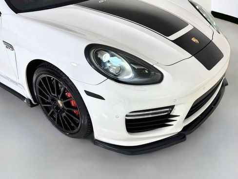 Used 2014 Porsche Panamera GTS AWD/4WD image 38